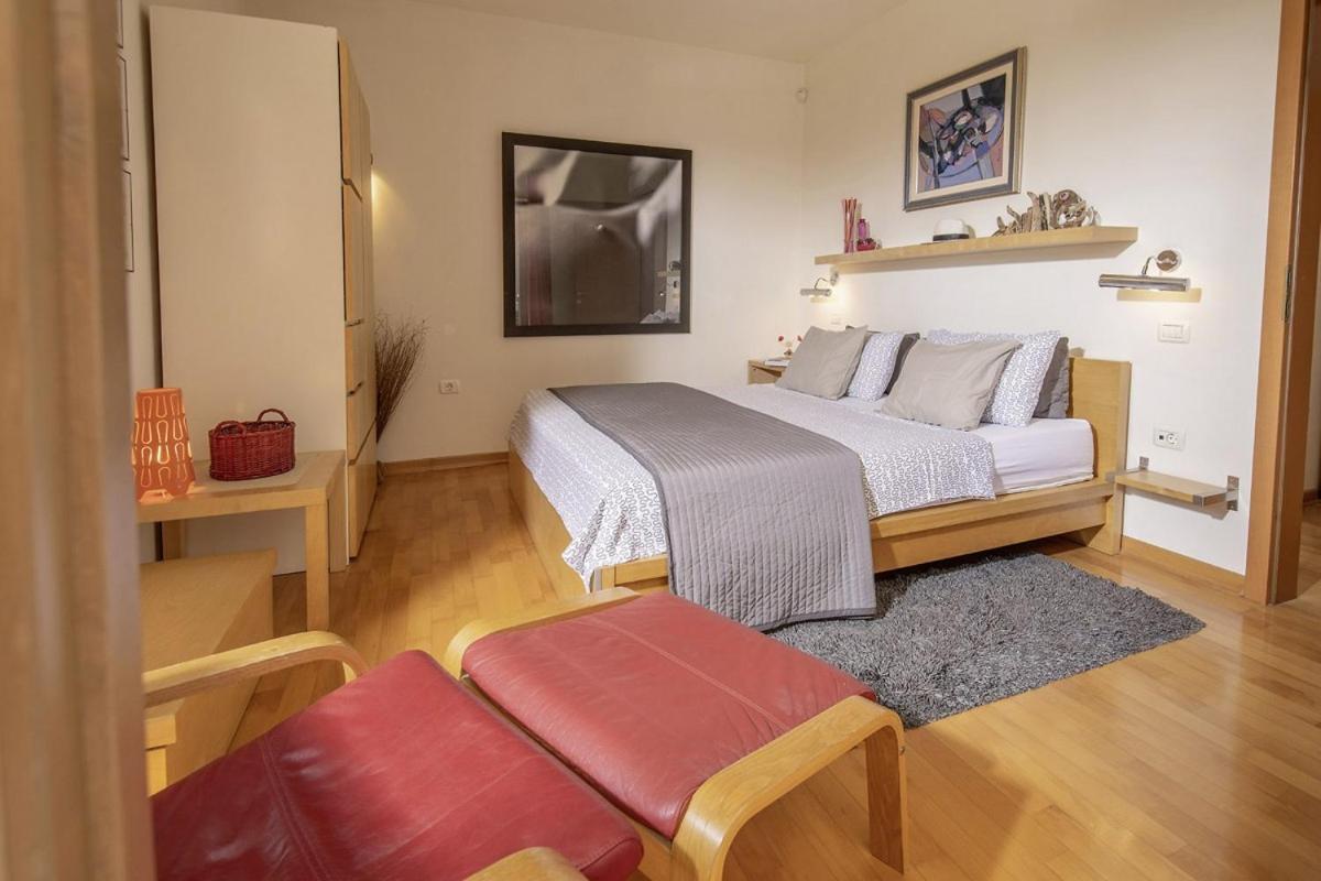 Villa Emili In Medulin - Haus Fuer 4-5 Personen 外观 照片
